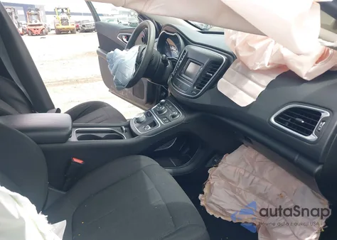 2016 Chrysler 200 Limited from USA, damaged, VIN 1C3CCCAB1GN111745